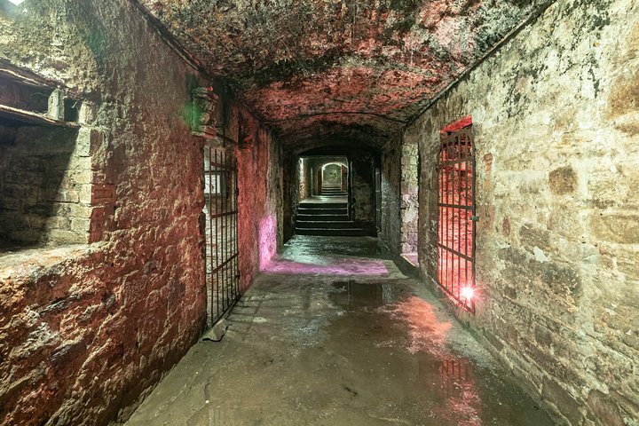 Underground Vaults Walking Tour in Edinburgh Old Town - Photo 1 of 7